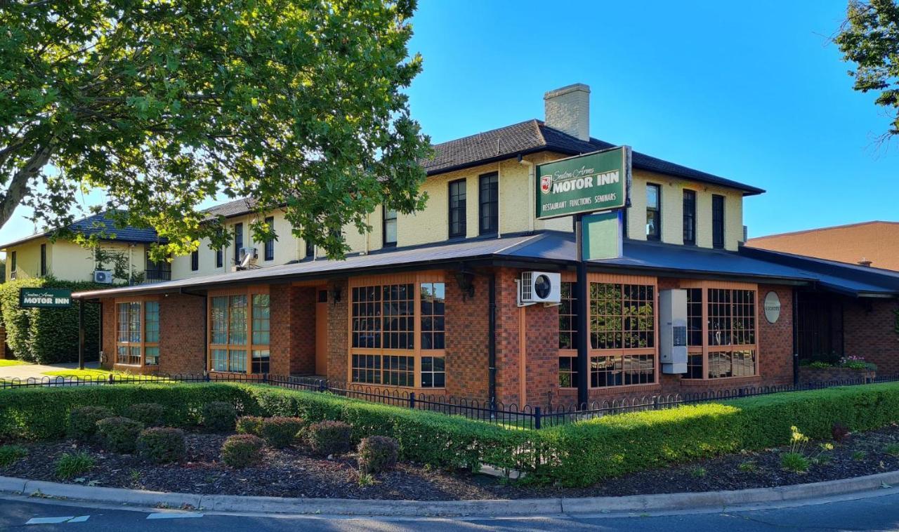 Seaton Arms Motor Inn Albury Bagian luar foto