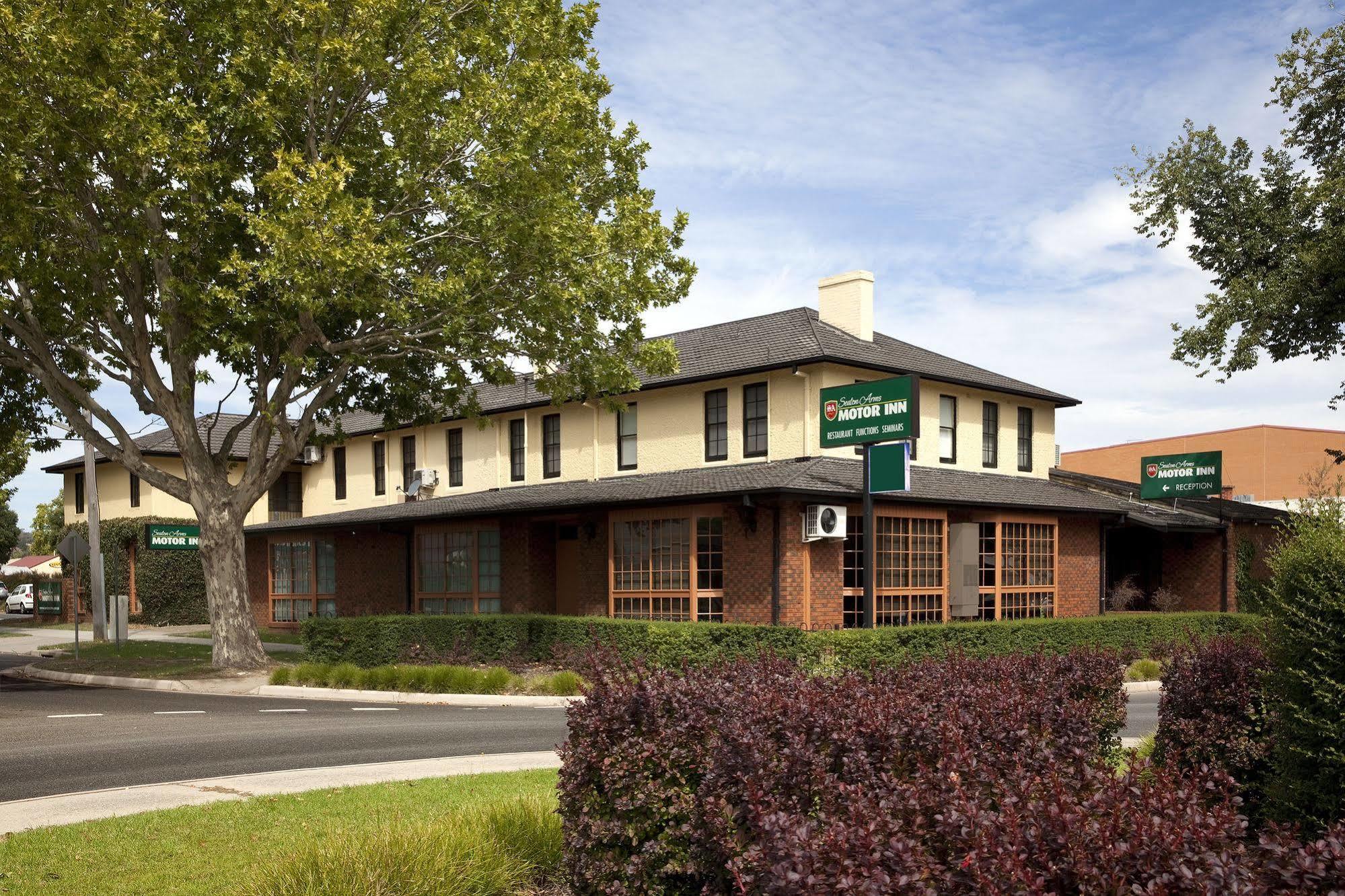 Seaton Arms Motor Inn Albury Bagian luar foto