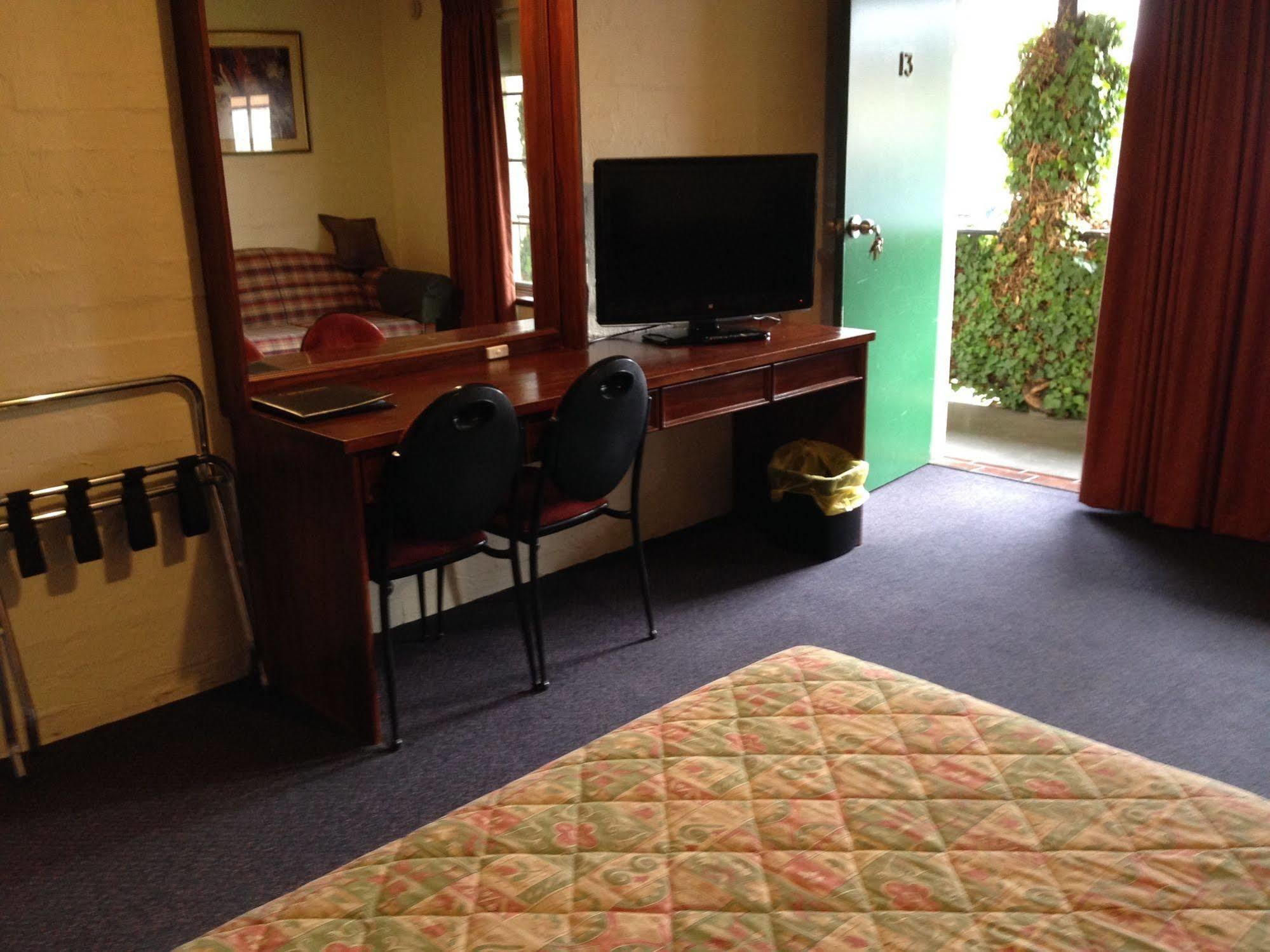 Seaton Arms Motor Inn Albury Bagian luar foto